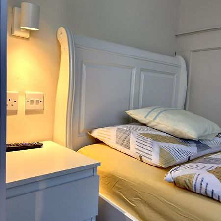 Home Accommodation سوثامبتون المظهر الخارجي الصورة