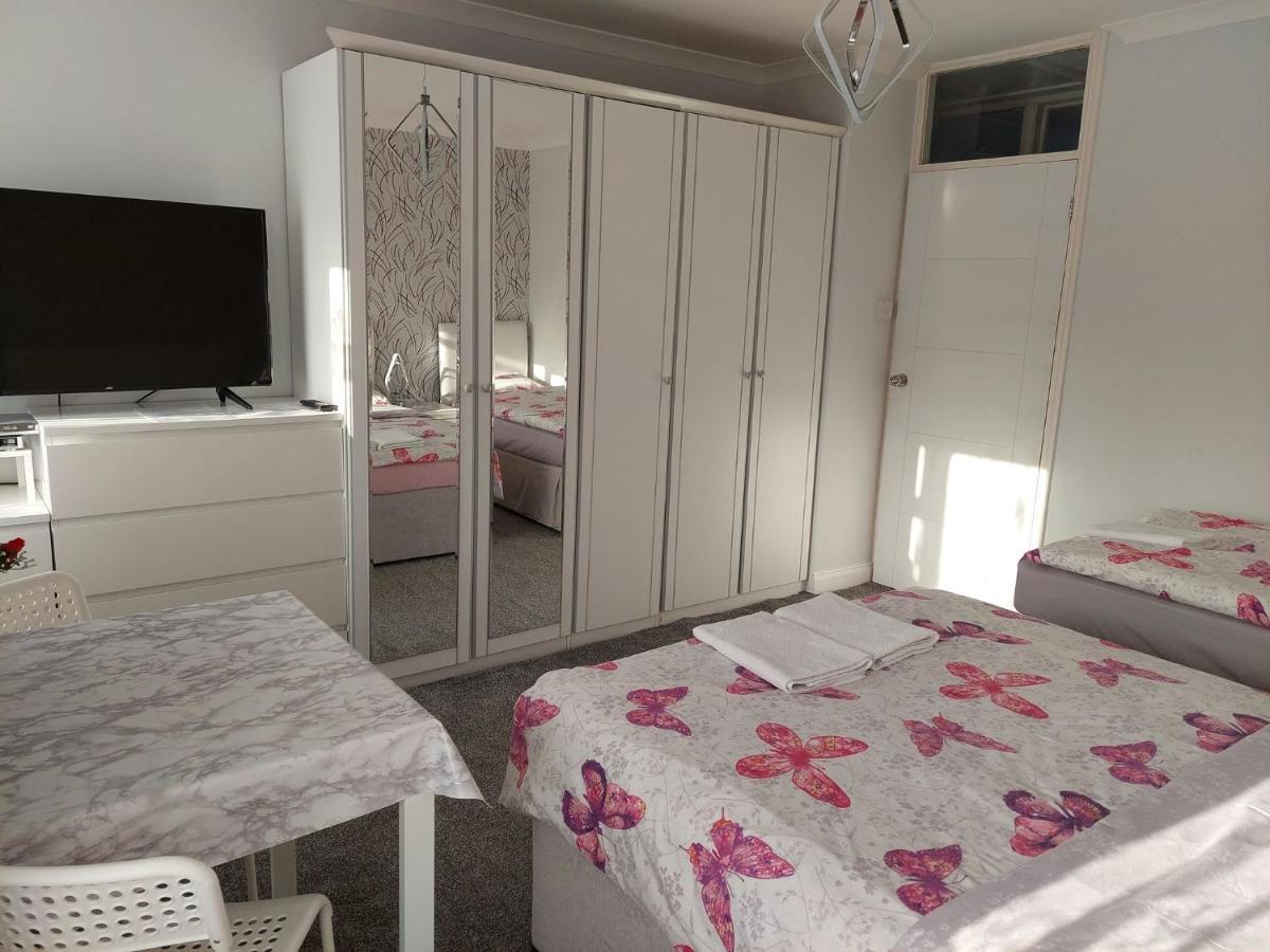 Home Accommodation سوثامبتون المظهر الخارجي الصورة